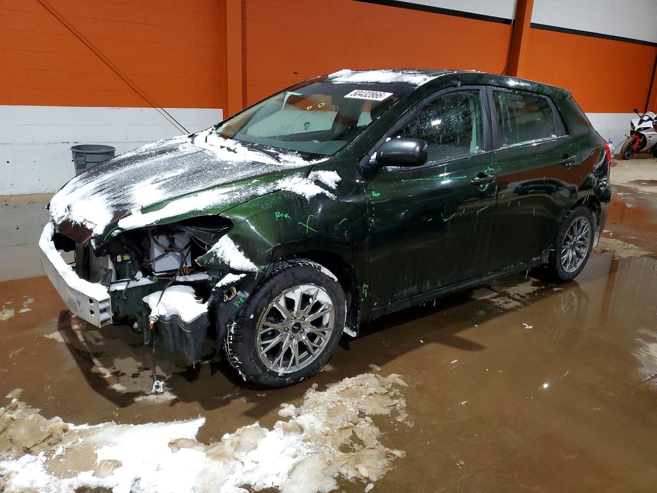 2012 Toyota Matrix L, VIN 2T1KU4EE3CC807079 — Front end