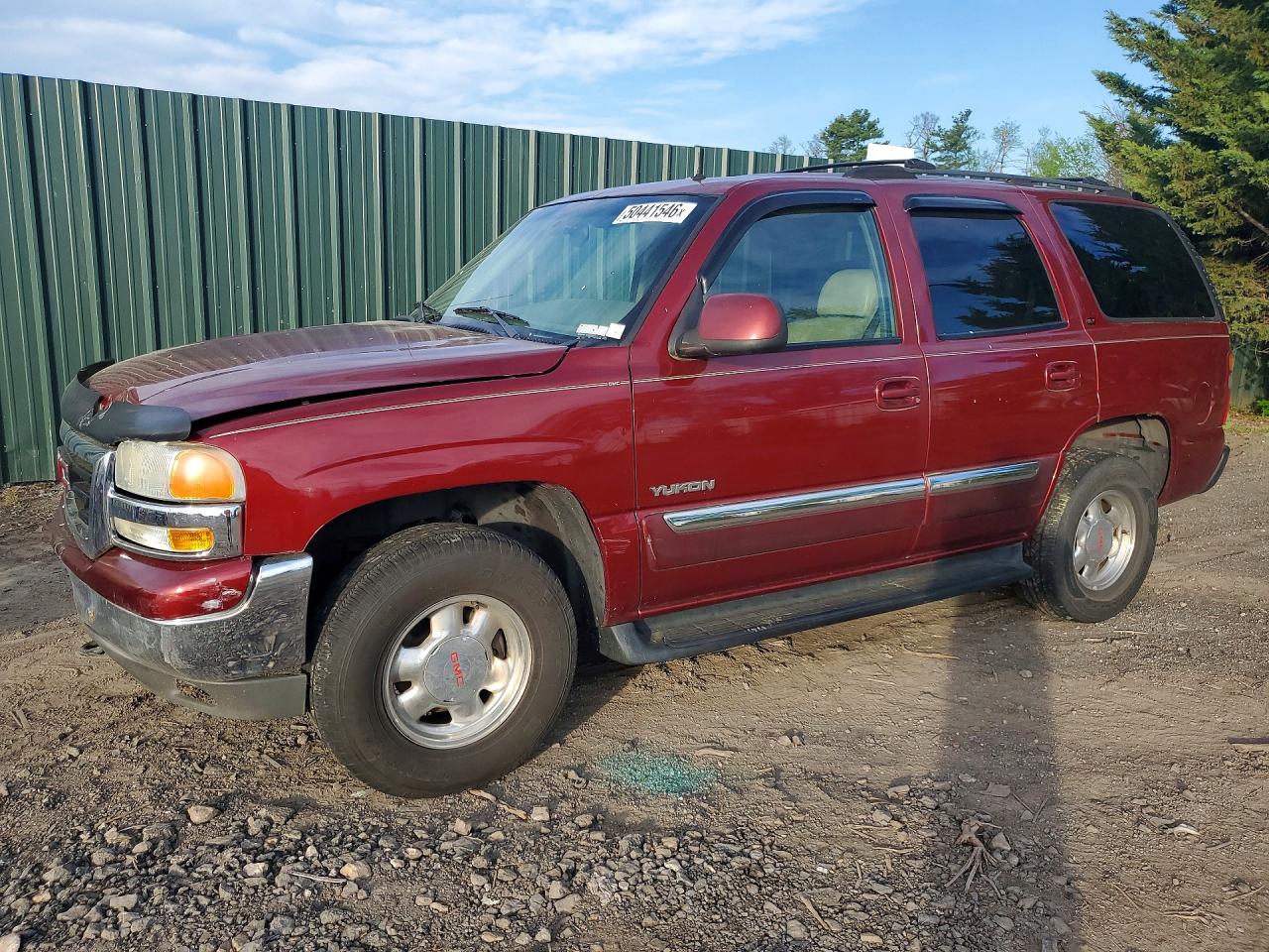 2002 GMC Yukon SLT, VIN 1GKEK13Z72J243953 — Front end