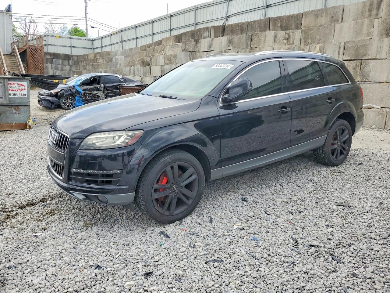 2012 Audi Q7 Premium Plus, VIN WA1LGAFE3CD006383 — Minor dents and scratches