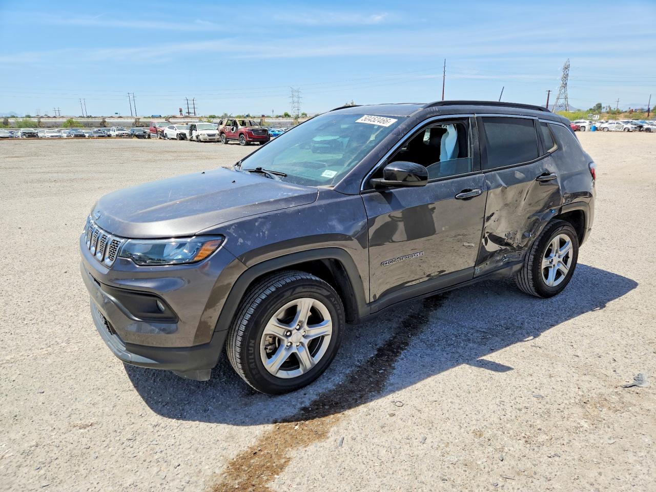 2023 Jeep Compass Latitude, VIN 3C4NJDBN4PT560538 — Side