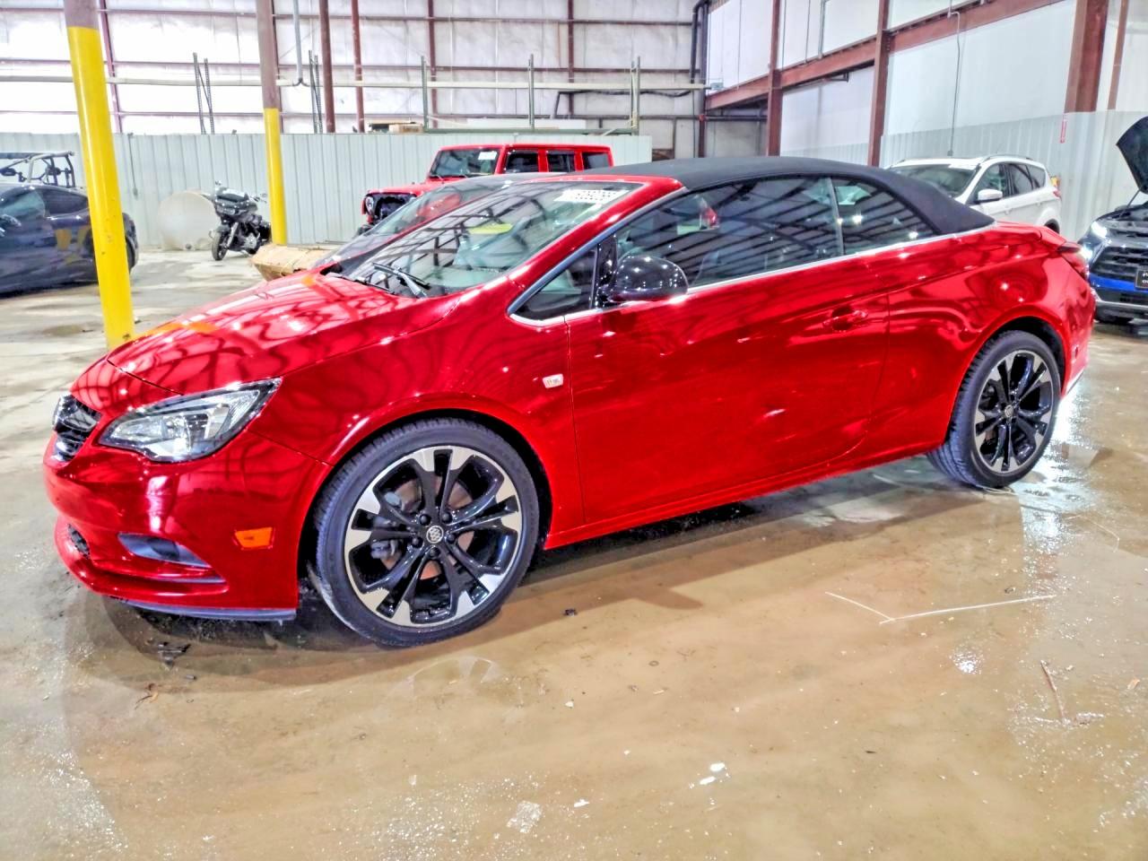 2019 Buick Cascada Sport Touring, VIN W04WJ3N56KG324068 — Front end