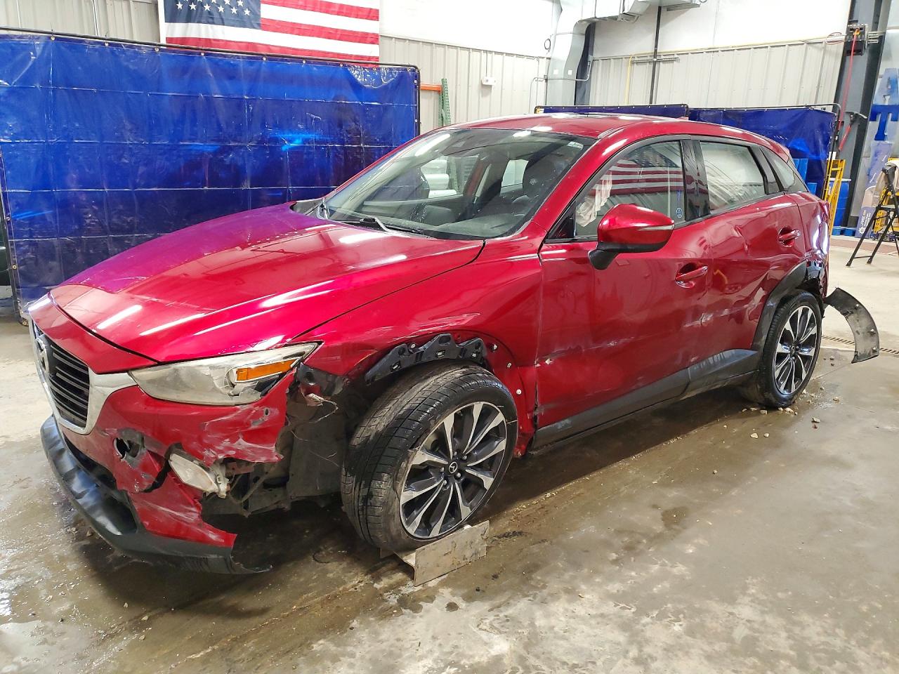 2019 Mazda CX-3 Touring, VIN JM1DKFC73K0416781 — Front end