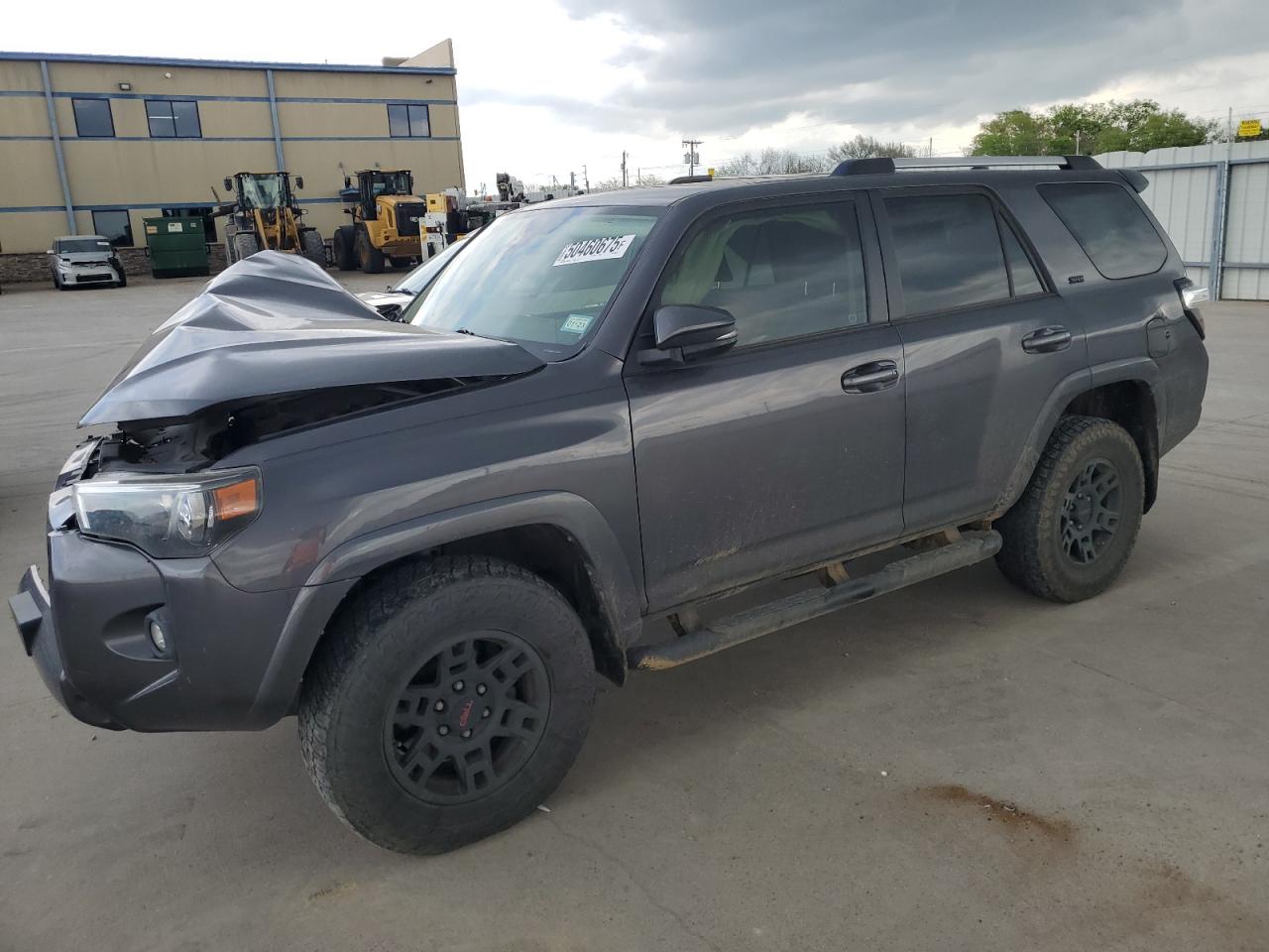 2021 Toyota 4Runner SR5 Premium, VIN JTENU5JR5M5886633 — All over