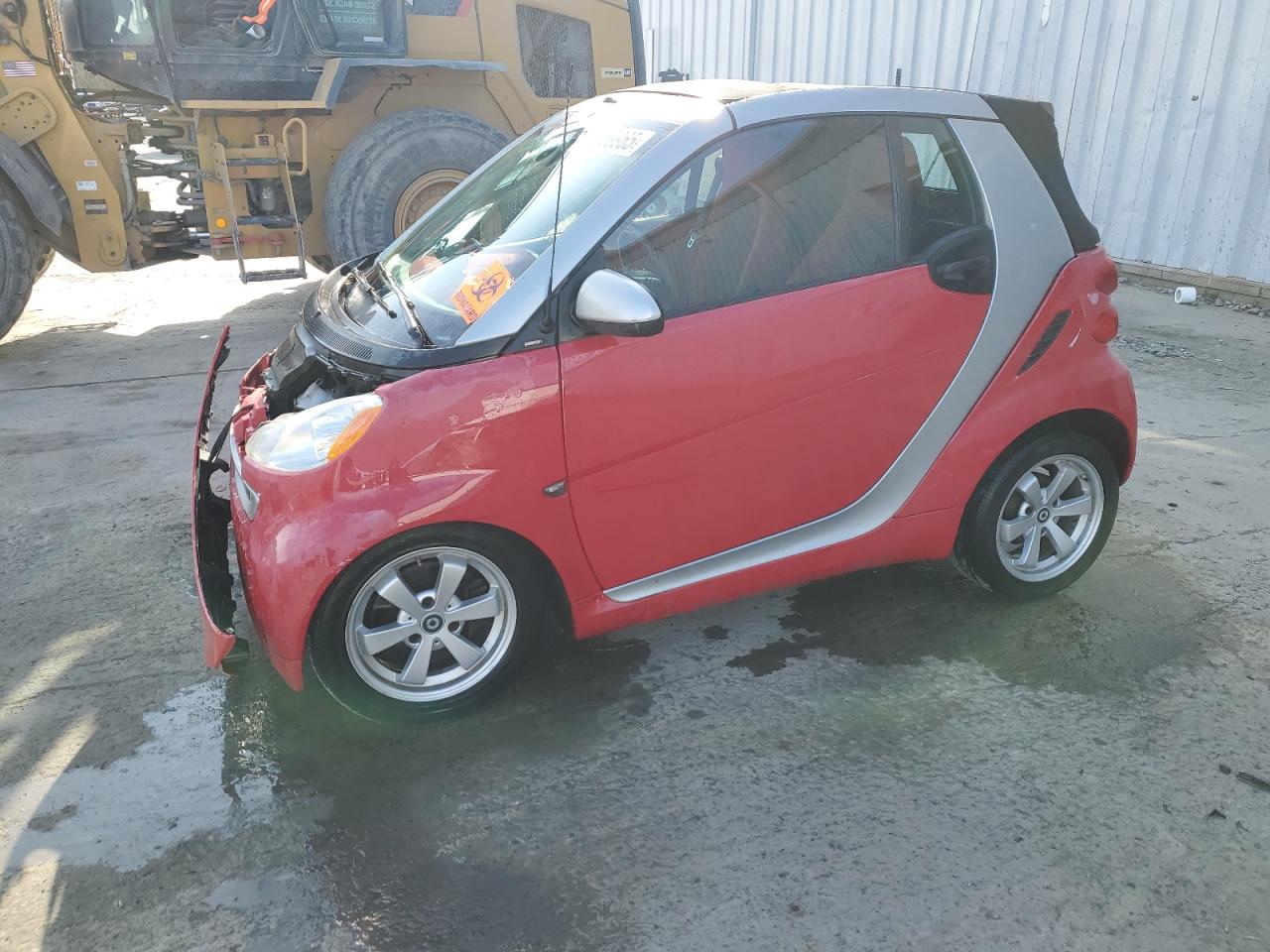 2012 Smart fortwo Passion, VIN WMEEK3BA0CK580612 — Front end