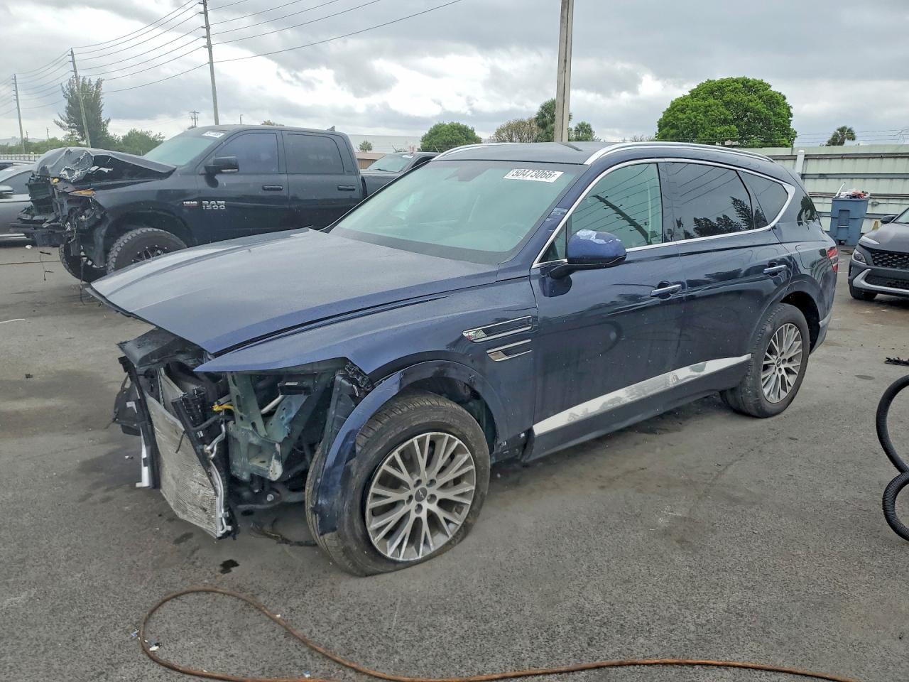 2024 Genesis GV80, VIN KMUHBDSBXRU178035 — Front end