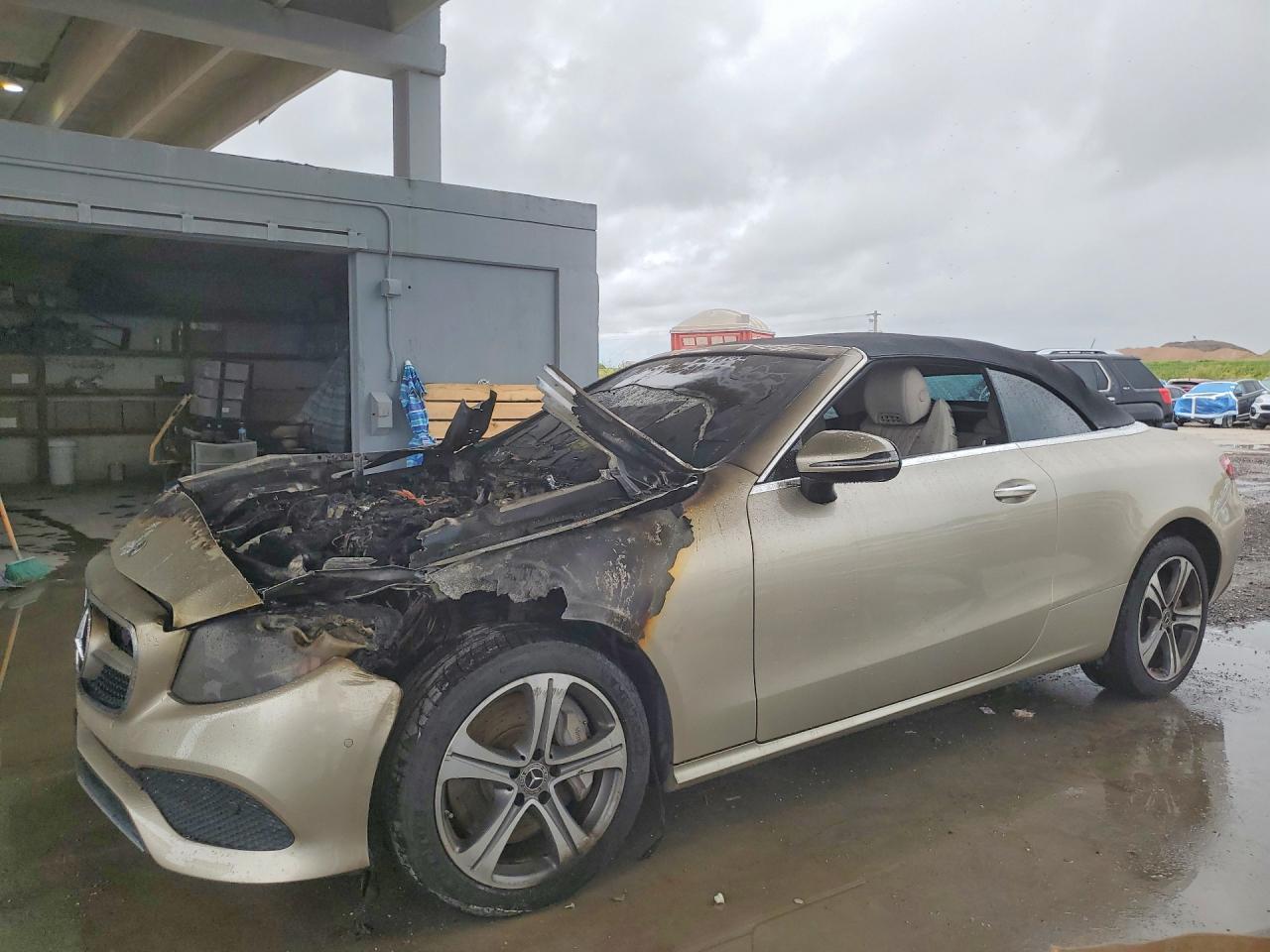 2018 Mercedes-Benz E 400, VIN WDD1K6GB6JF045036 — Engine fire