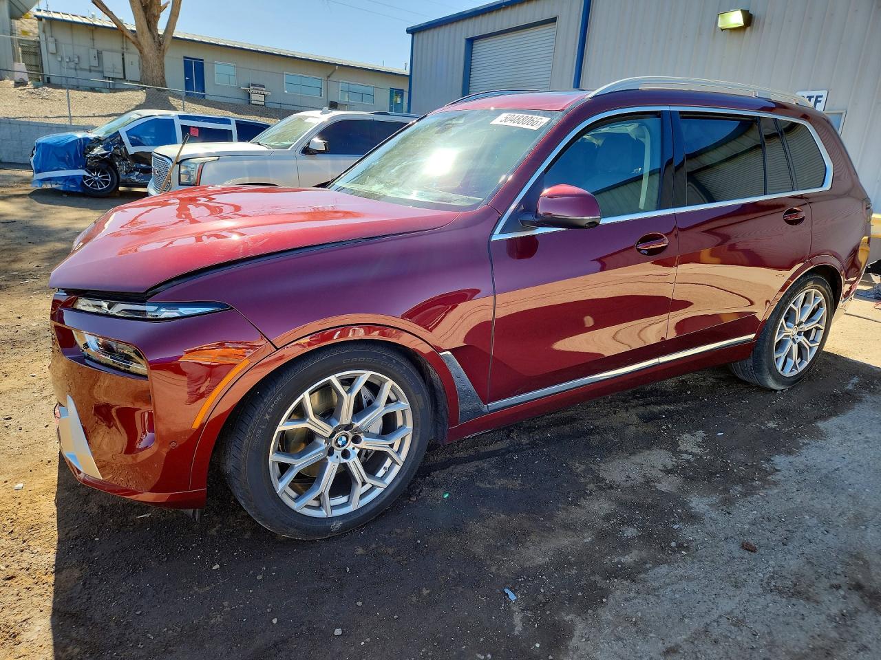 2026 BMW X7 xDrive40i, VIN 5UX23EM01T9030503 — Front end