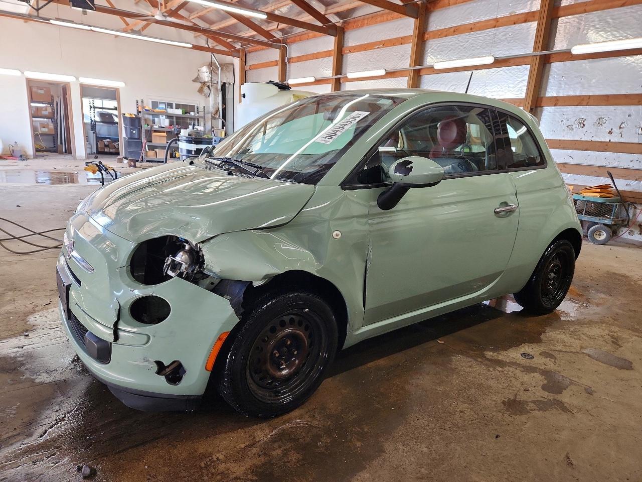 2015 FIAT 500 Pop, VIN 3C3CFFAR3FT500309 — Front end