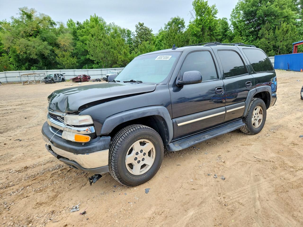 2006 Chevrolet Tahoe Z71, VIN 1GNEC13T06R122202 — Front end