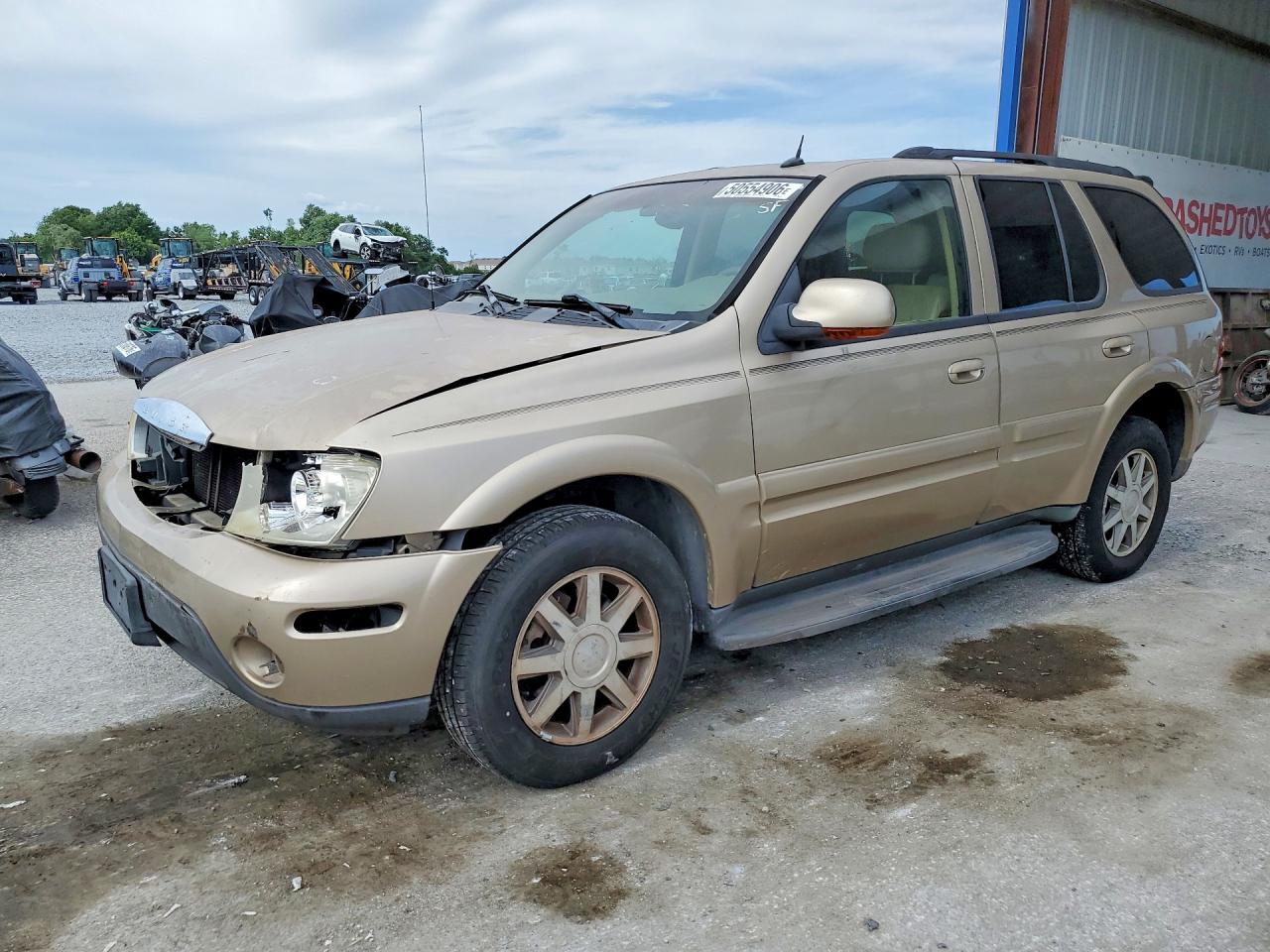 2004 Buick Rainier CXL Plus, VIN 5GAES13P542204559 — Front end