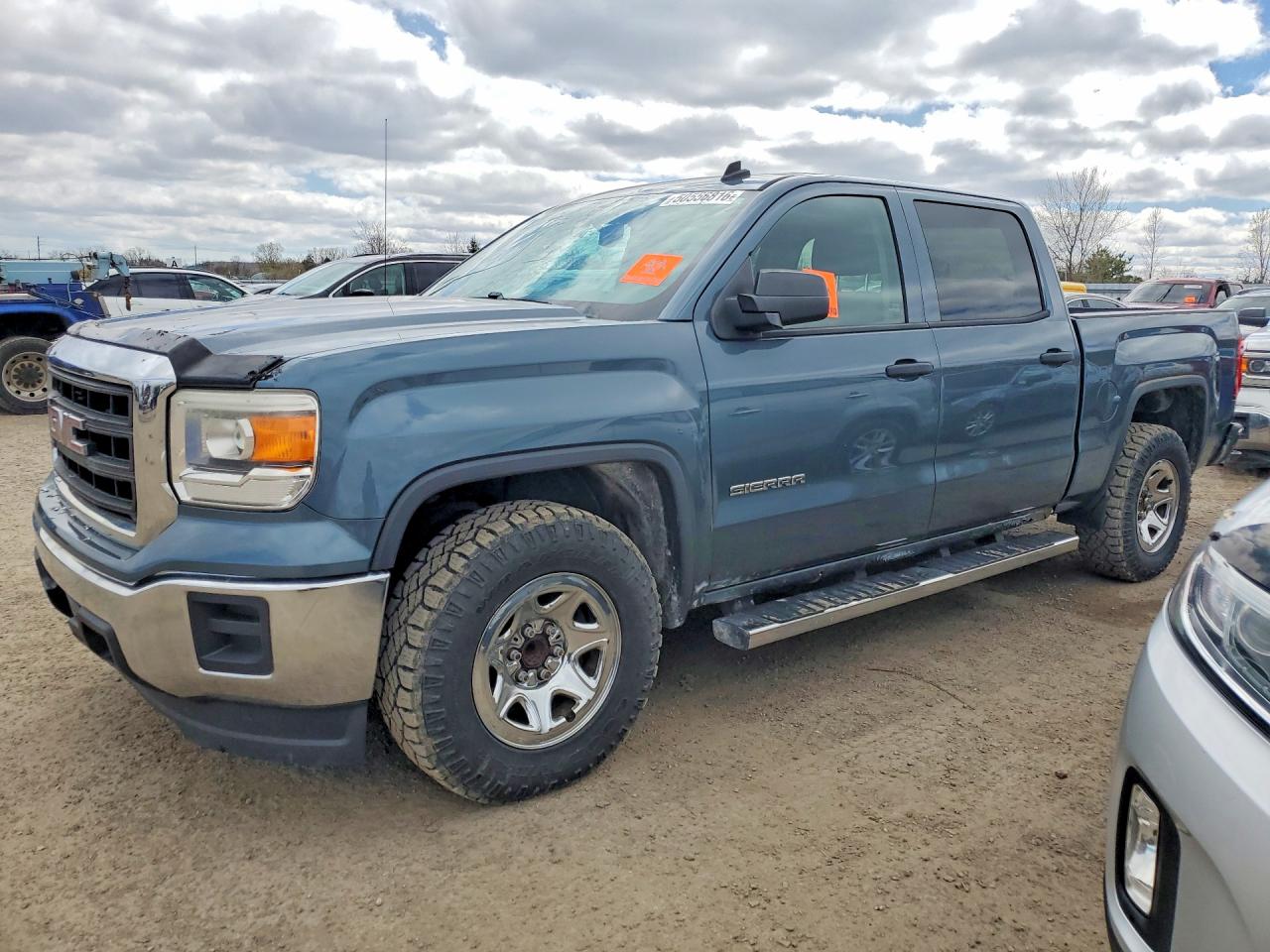 2014 GMC Sierra 1500, VIN 3GTP1TEC0EG188859 — Пожар в салоне