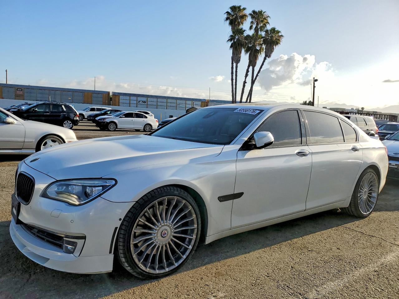 2015 BMW 7 Series 750Li, VIN WBAYE8C55FD136598 — Auction photo