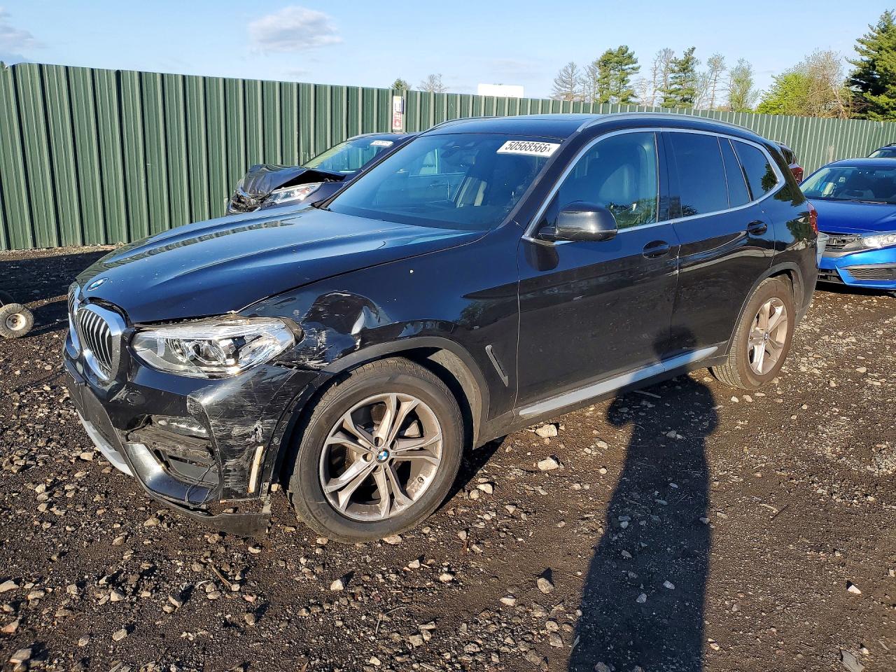 2021 BMW X3 xDrive30i, VIN 5UXTY5C0XM9H87024 — Front end