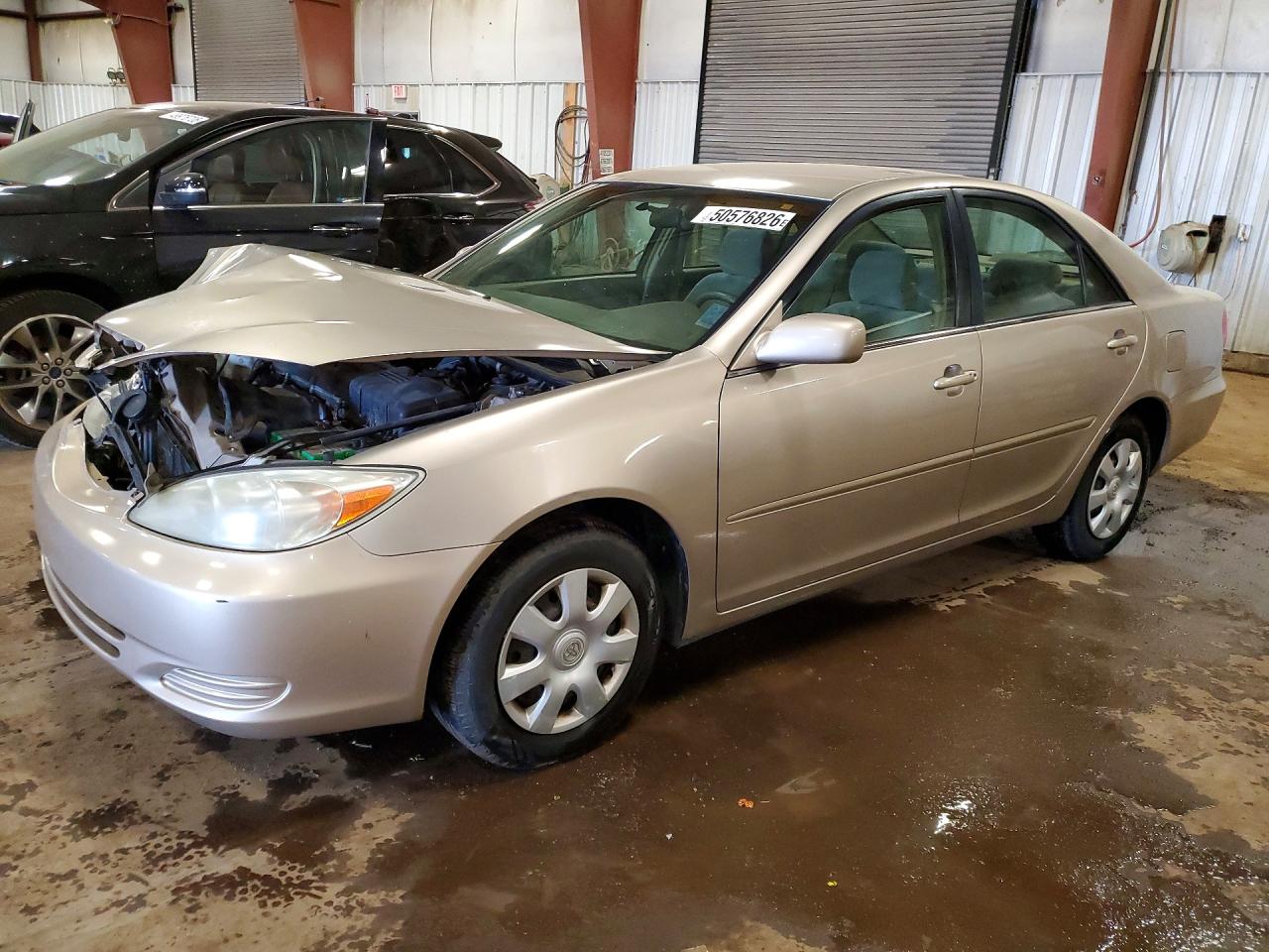 2002 Toyota Camry LE, VIN 4T1BE32K02U633194 — Front end