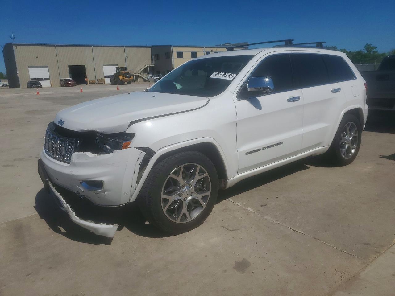 2020 Jeep Grand Cherokee Overland, VIN 1C4RJFCG7LC384278 — Front end