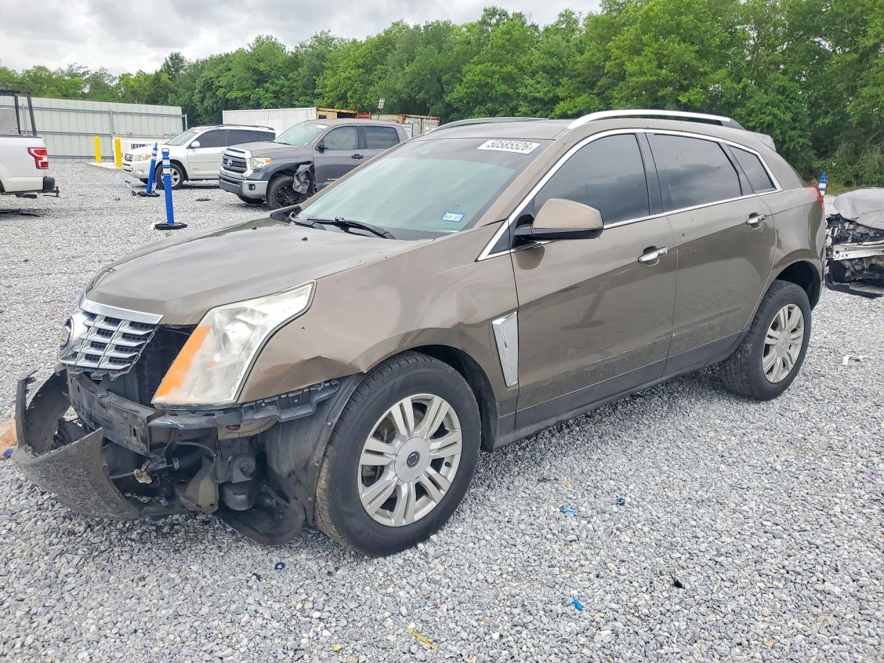 2015 Cadillac SRX Luxury Collection, VIN 3GYFNBE34FS599829 — Front end