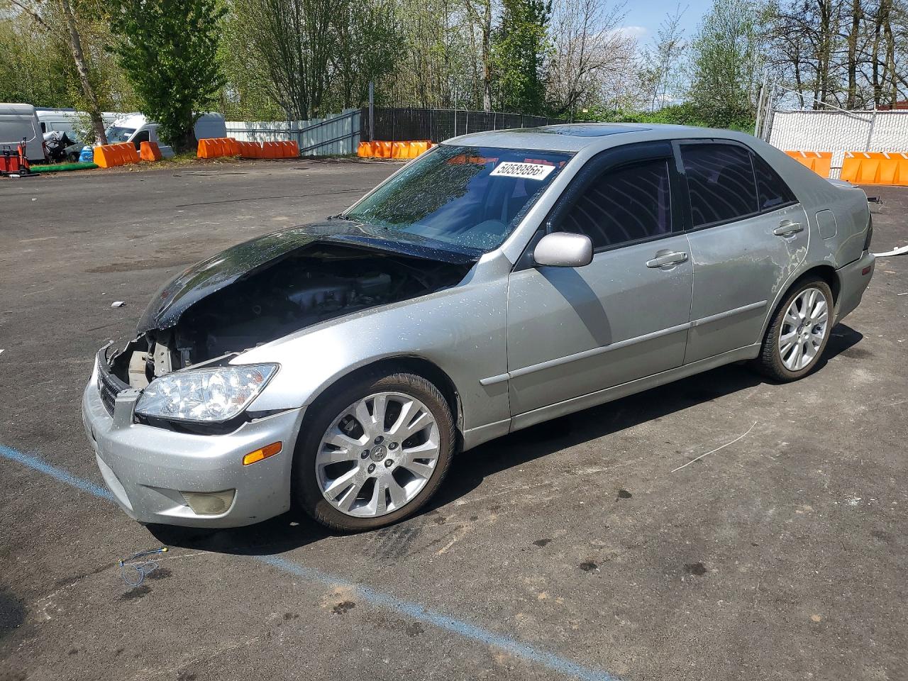 2004 Lexus IS 300/350, VIN JTHBD192140087225 — Front end