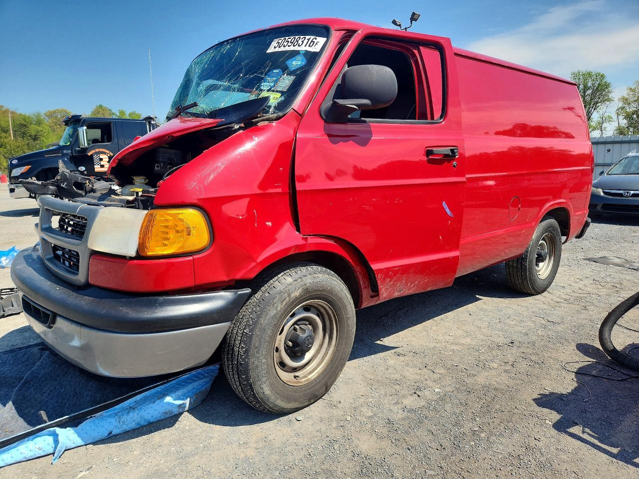 1999 Dodge Cargo, VIN 2B7HB11Y5XK581298 — Front end