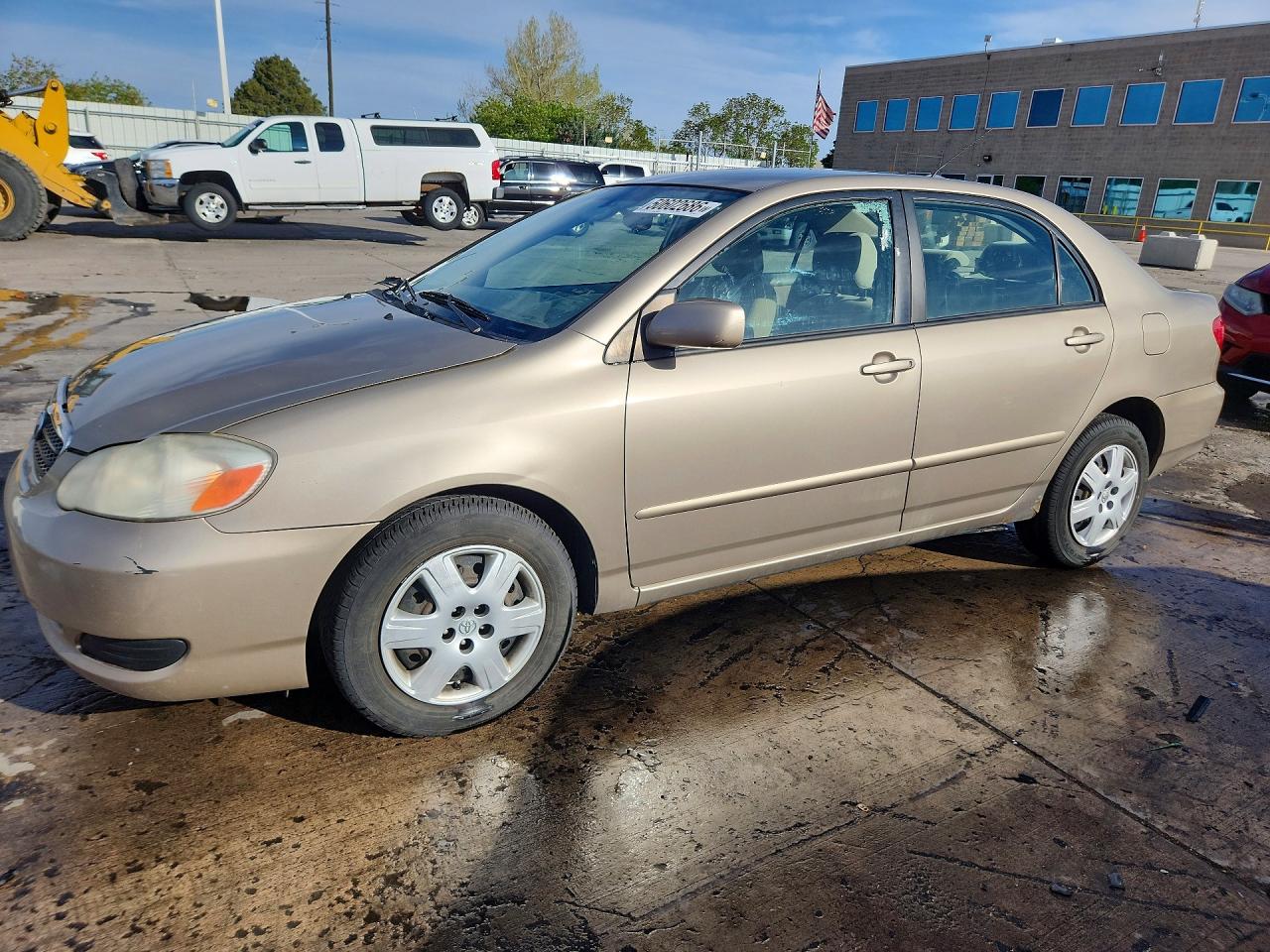 2008 Toyota Corolla CE, VIN 1NXBR32E78Z982991 — Front end