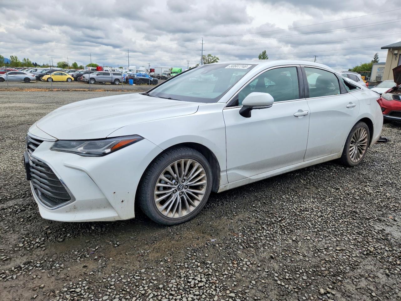 2019 Toyota Avalon Limited, VIN 4T1BZ1FB1KU019452 — Rear end