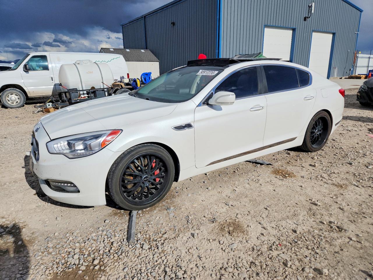 2015 Kia K900 Luxury, VIN KNALW4D45F6018089 — Front end