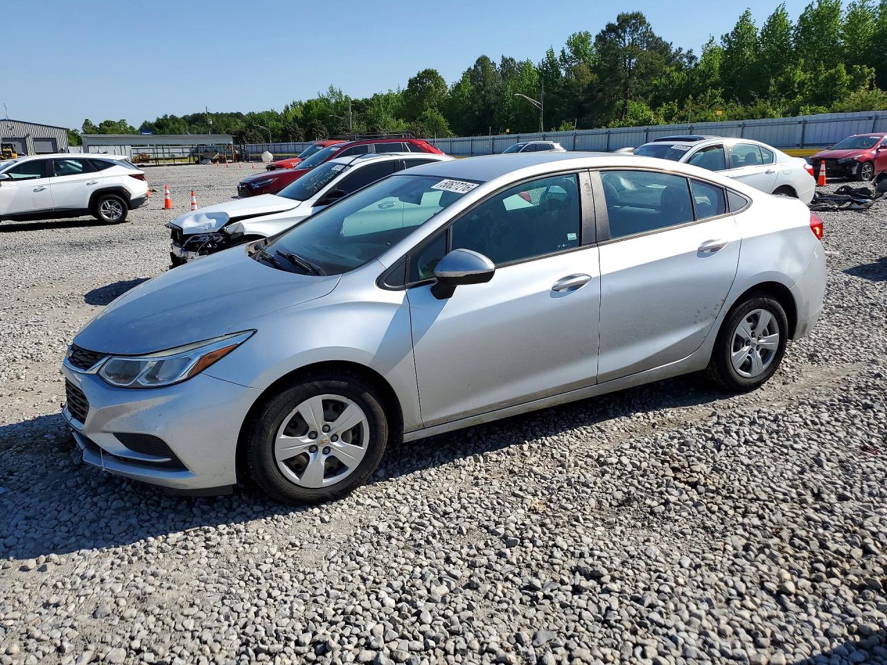2018 Chevrolet Cruze LS, VIN 1G1BC5SM5J7126546 — Front end