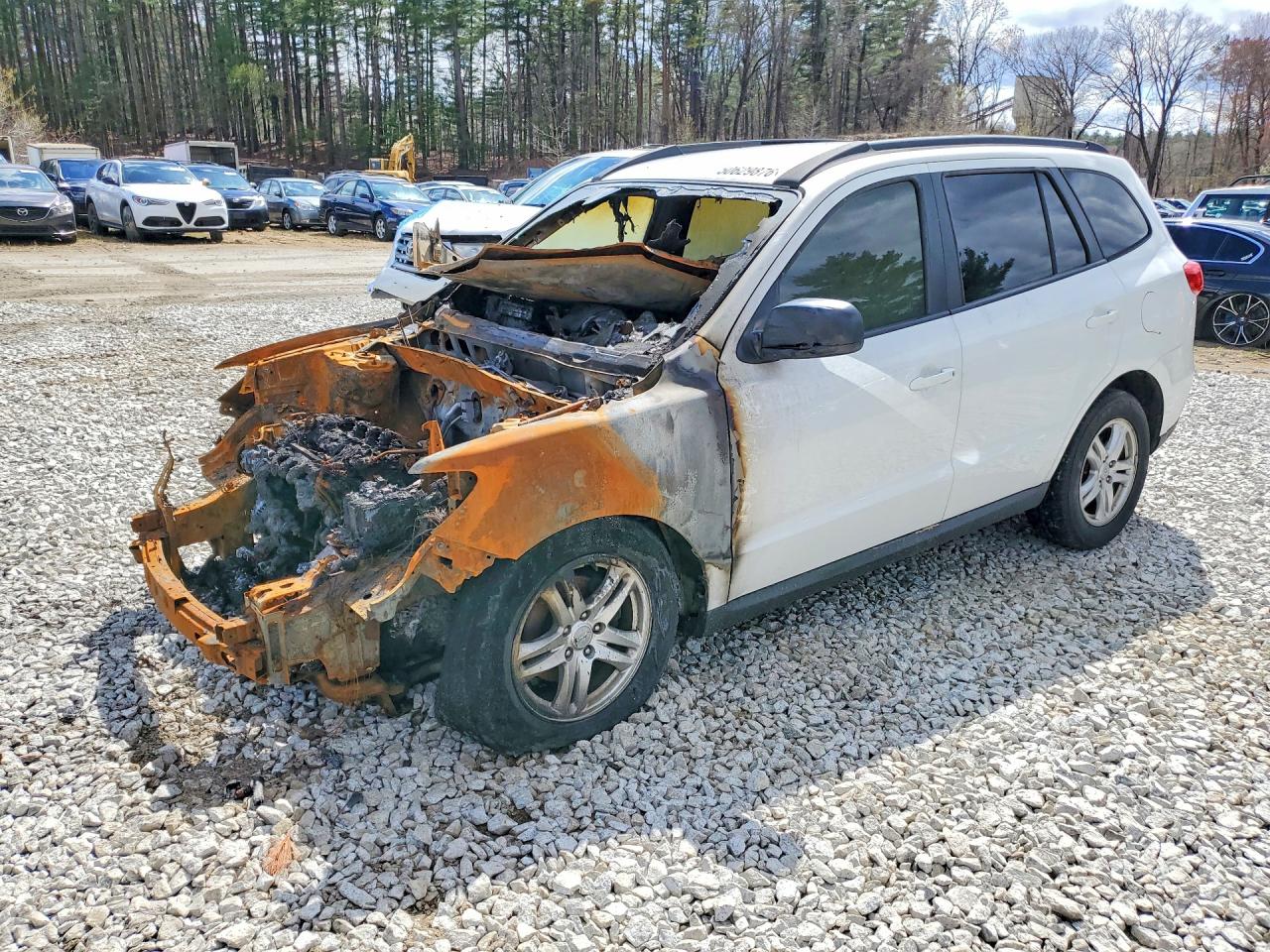 2011 Hyundai Santa Fe GLS, VIN 5XYZGDAB1BG082084 — Engine fire
