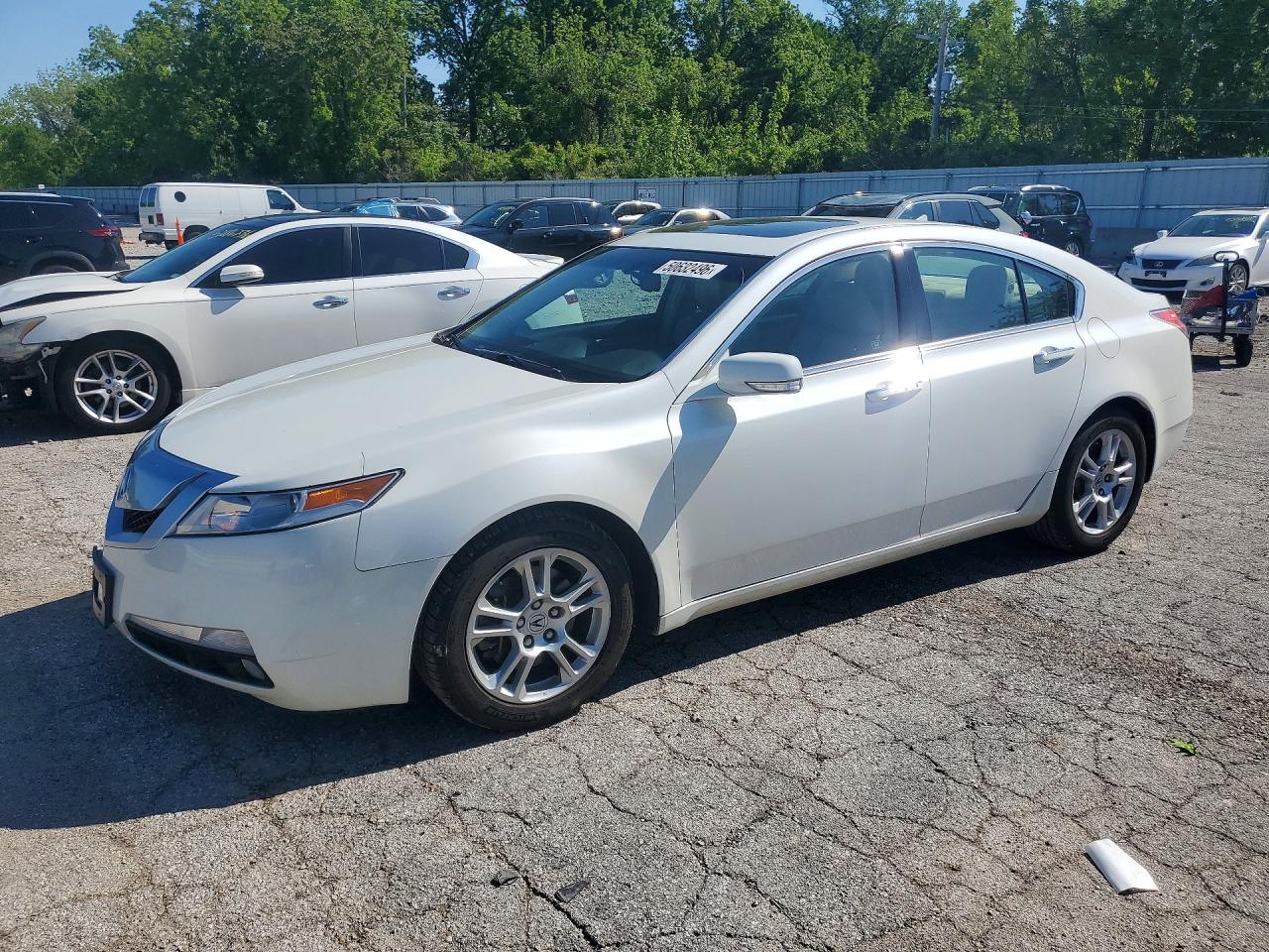 2010 Acura TL Technology, VIN 19UUA8F52AA007898 — Minor dents and scratches