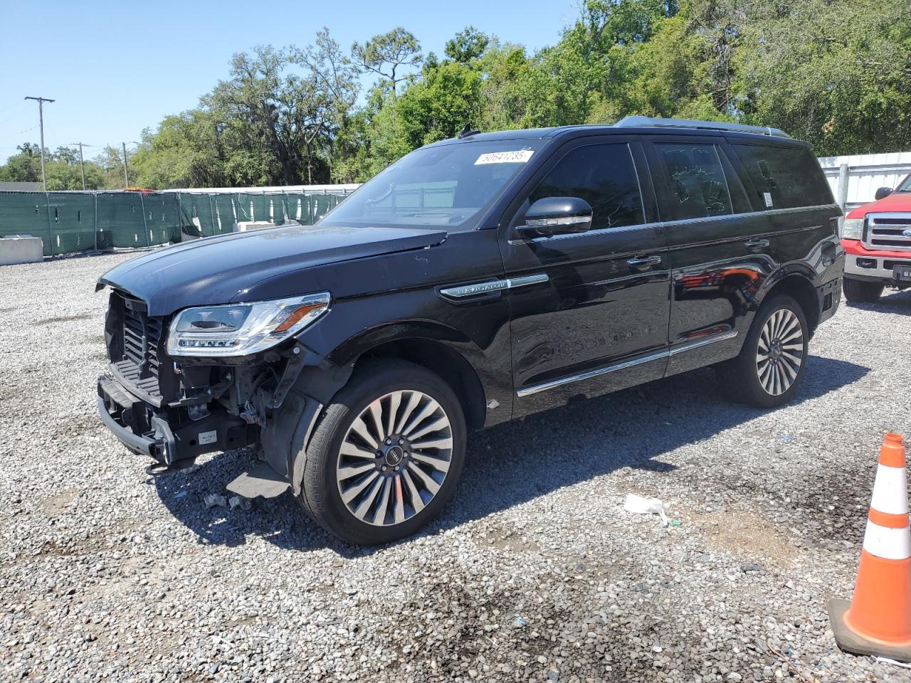 2020 Lincoln Navigator Reserve, VIN 5LMJJ2LT3LEL07021 — Frame damage