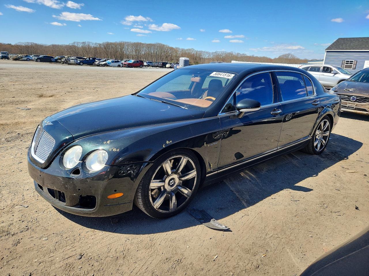 2007 Bentley Flying Spur, VIN SCBBR93W478044634 — Front end