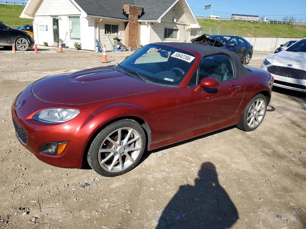 2012 Mazda MX-5 Miata Touring, VIN JM1NC2LF0C0224088 — Front end