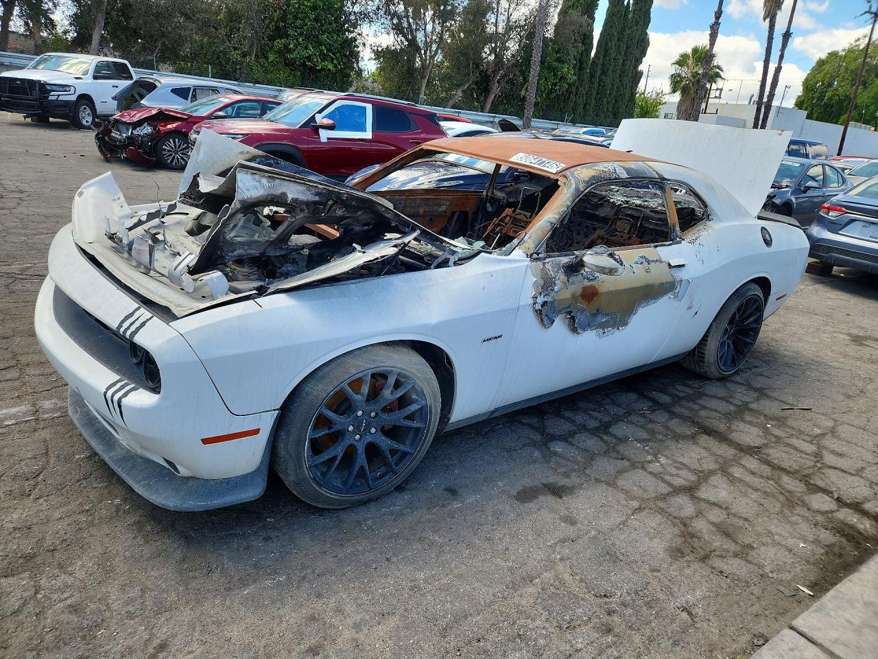 2019 Dodge Challenger R/T, VIN 2C3CDZBT4KH556957 — Пожар в салоне