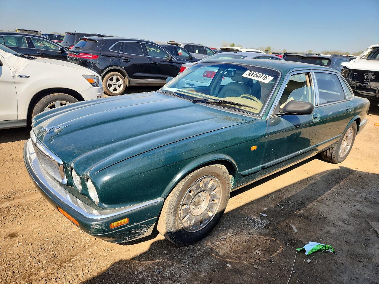 1995 Jaguar XJ, VIN SAJHX174XSC728280 — Rear end