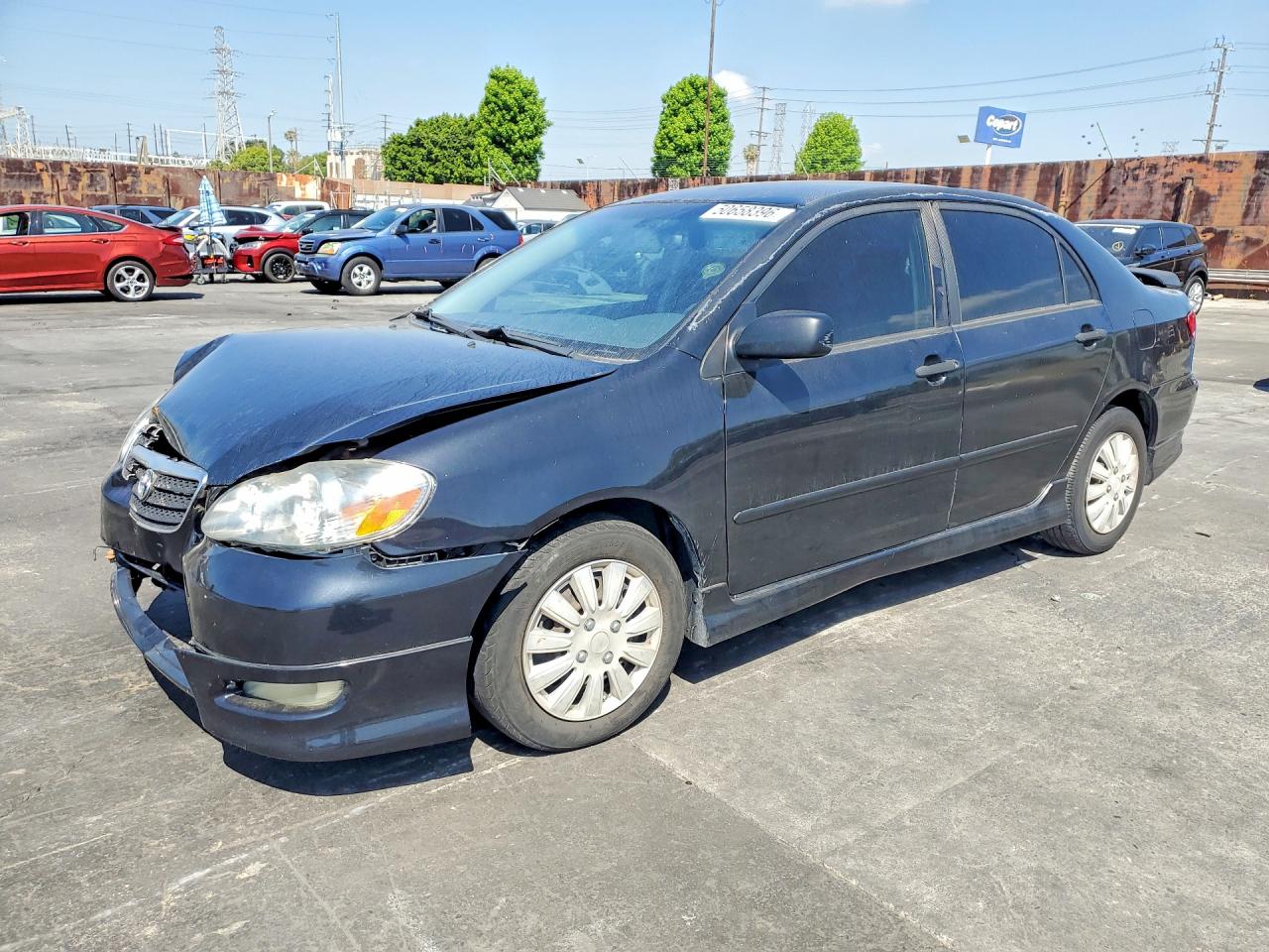 2005 Toyota Corolla LE, VIN 1NXBR32E35Z450228 — Front end