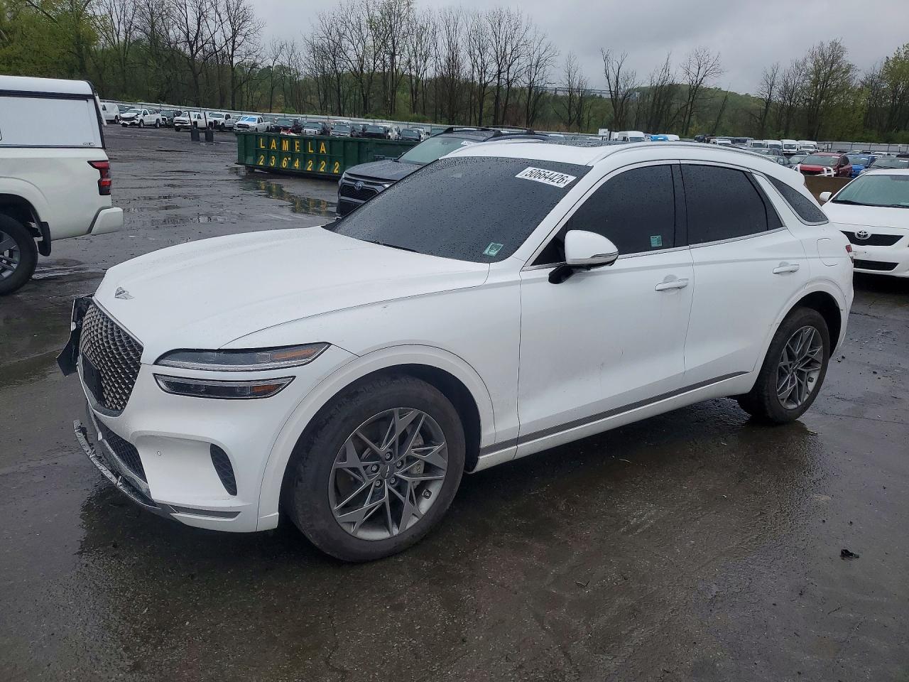 2024 Genesis GV70 2.5T, VIN 5NMMADTB6RH014582 — Front end