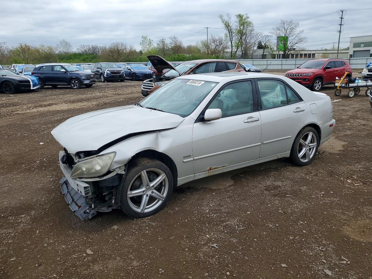 2004 Lexus IS 300/350, VIN JTHBD192340087663 — Front end