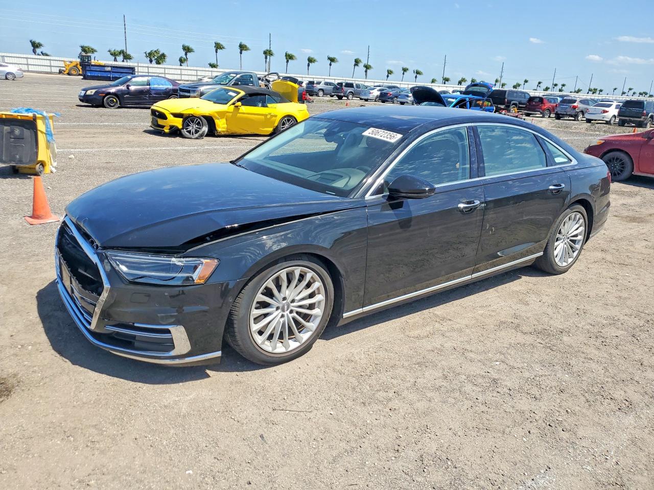 2019 Audi A8, VIN WAU8DAF85KN017664 — Перед