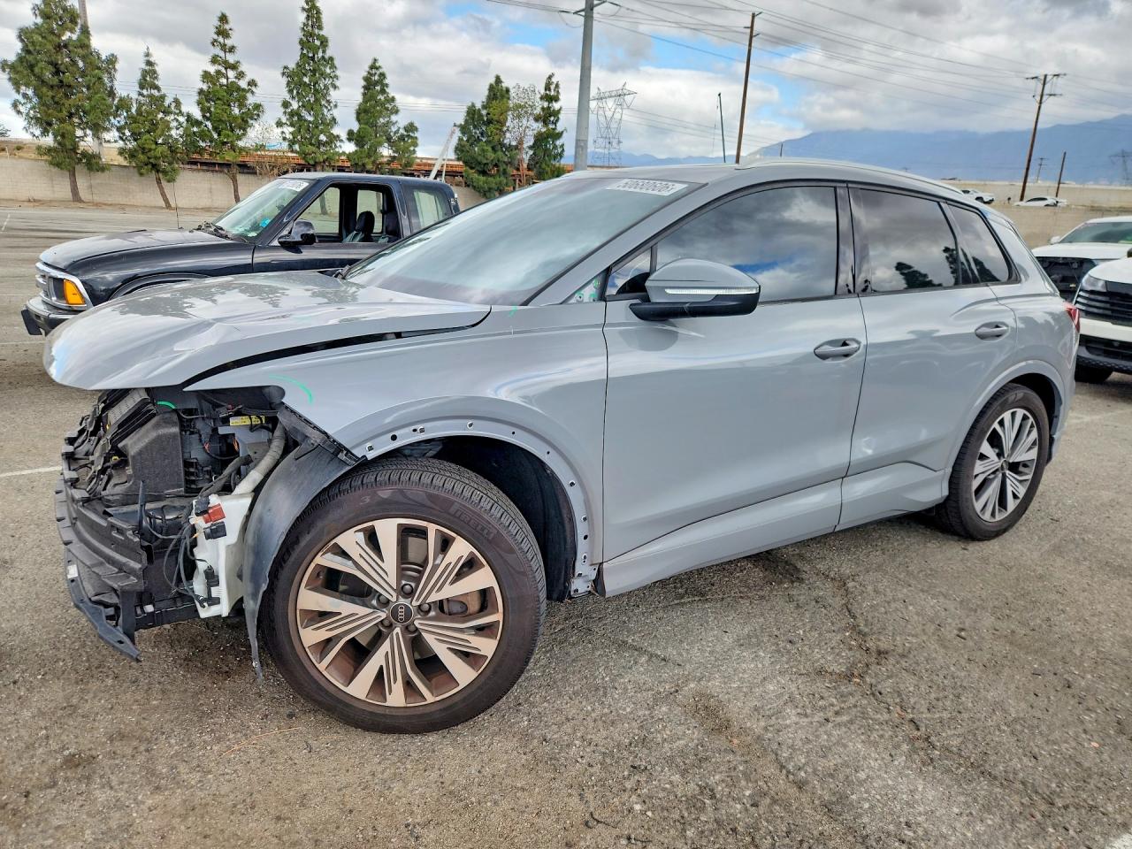 2023 Audi Q4 e-tron Premium Plus, VIN WA1BCBFZ5PP015591 — Front end
