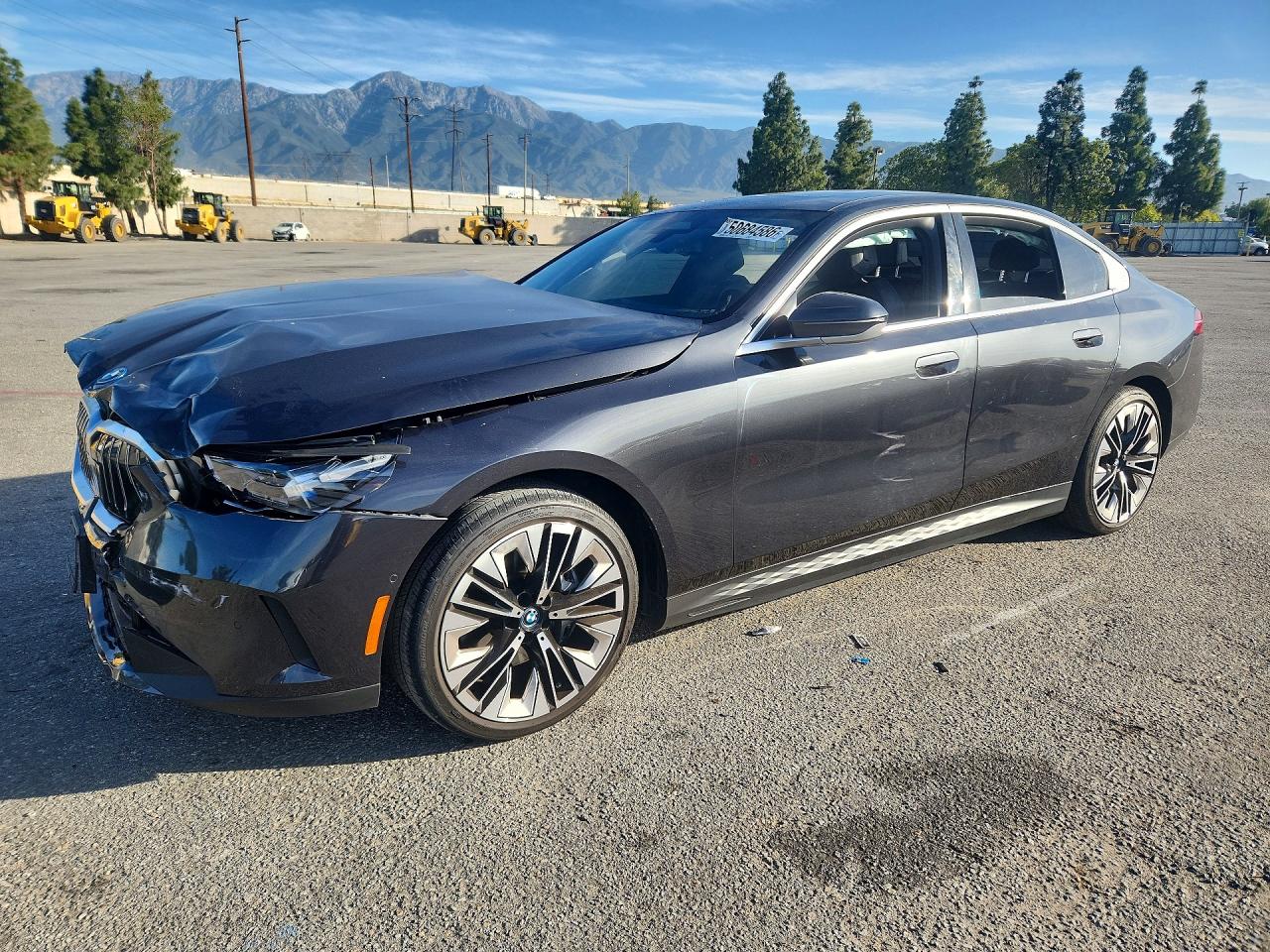 2024 BMW i5 eDrive40, VIN WBY33FK01RCR68414 — Front end