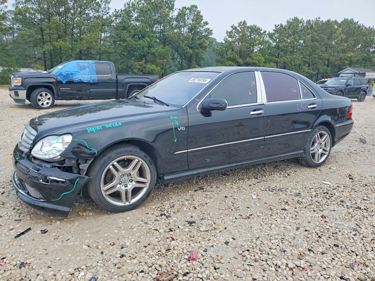 2006 Mercedes-Benz S 430, VIN WDBNG70J16A479002 — Front end