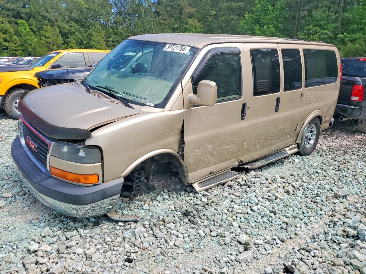 2007 GMC Savana Cargo YF7 Upfitter, VIN 1GDFG15T871112446 — Undercarriage