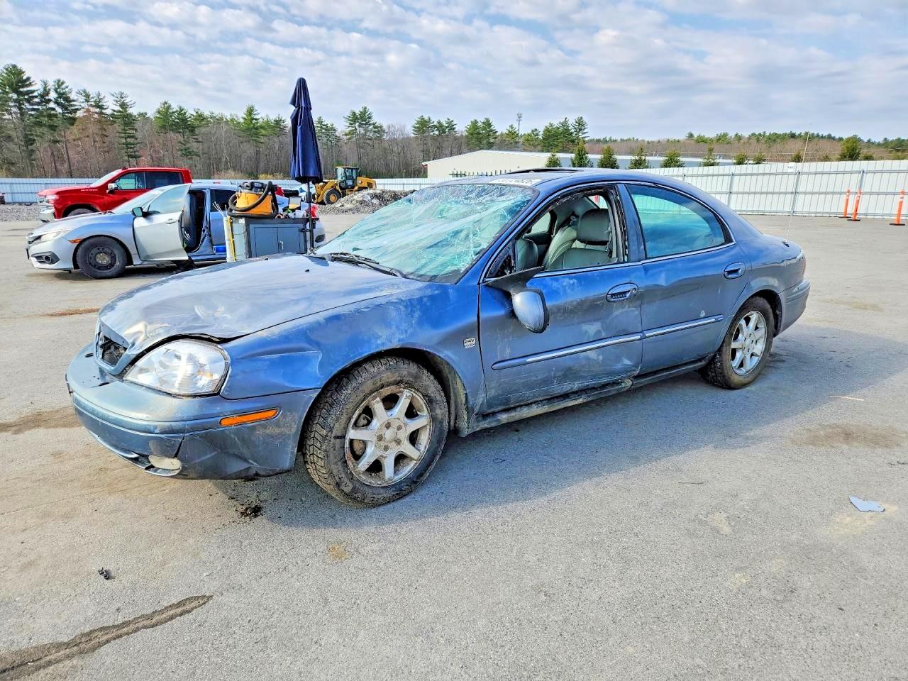 2000 Mercury Sable LS Premium, VIN 1MEFM55S9YA605595 — Front end