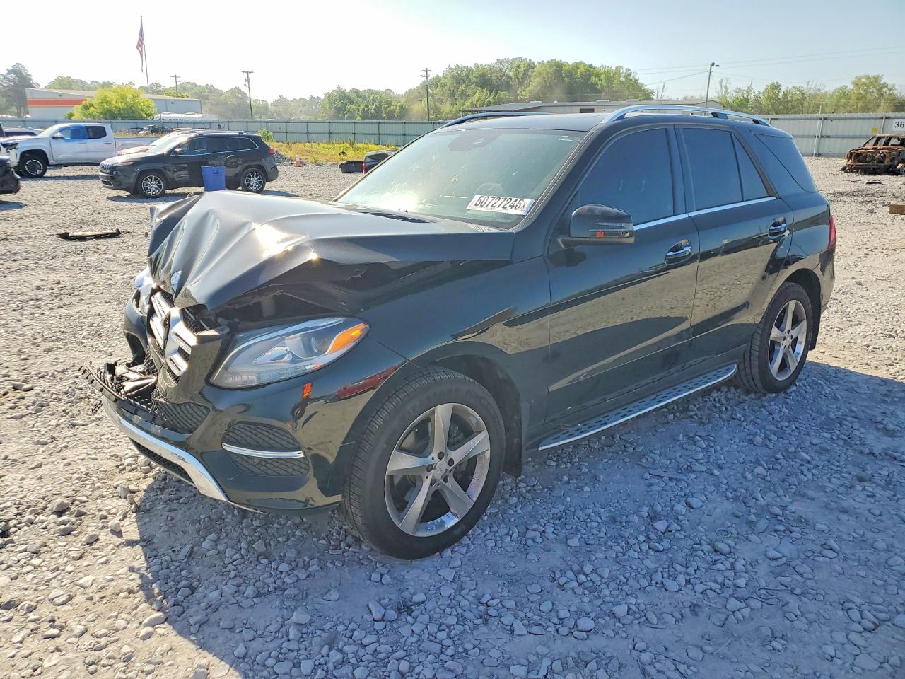 2016 Mercedes-Benz GLE 350, VIN 4JGDA5JB6GA768819 — Front end