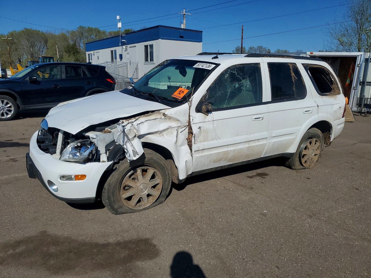 2004 Buick Rainier CXL, VIN 5GADS13S542288897 — Front end