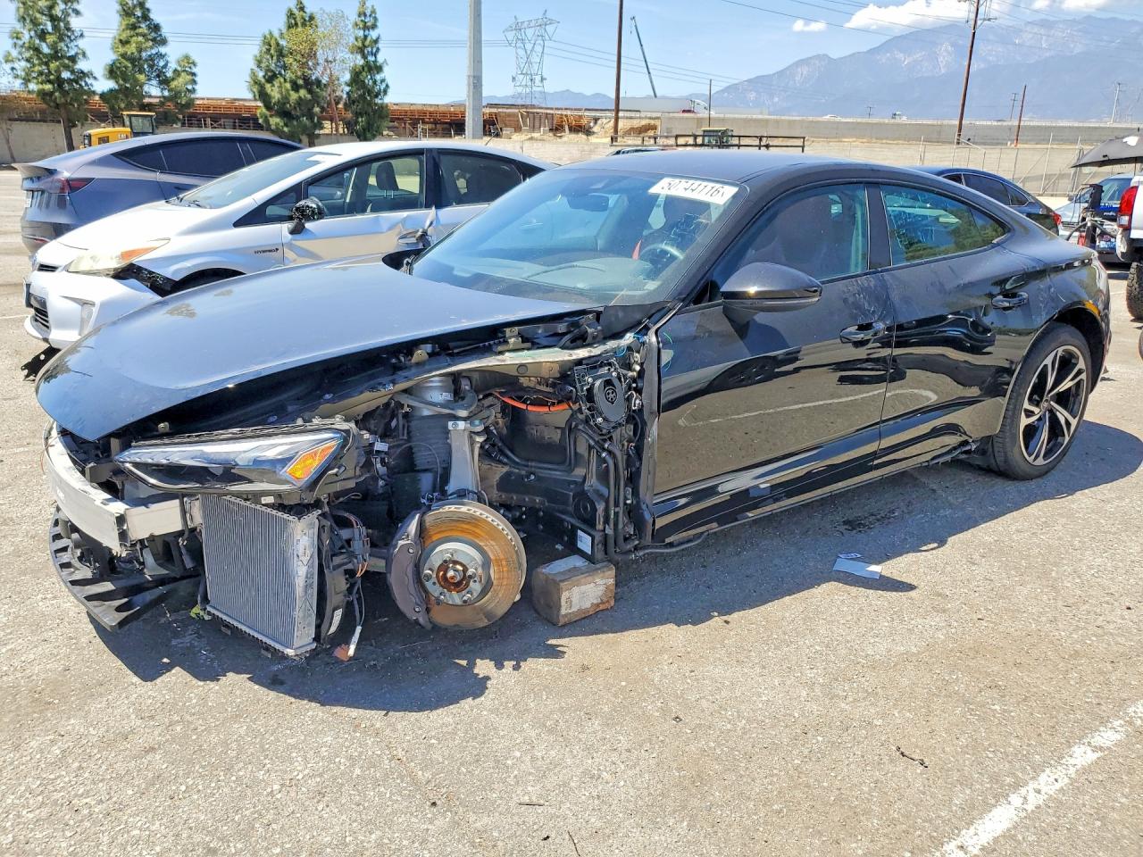 2024 Audi e-tron GT Premium Plus, VIN WAUCJBFW6R7004606 — Front end