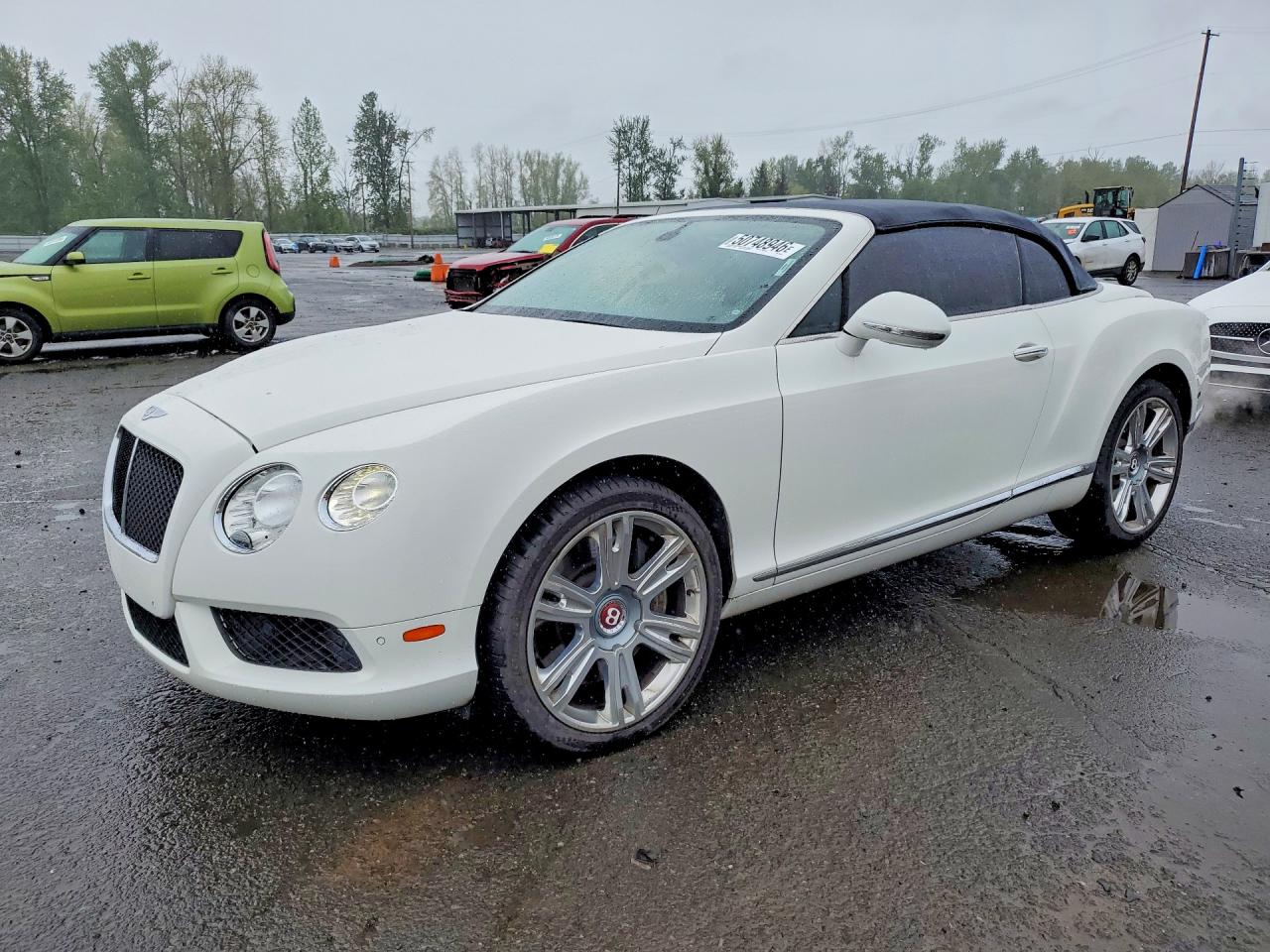 2014 Bentley Continental GT, VIN SCBGT3ZA8EC089649 — Front end