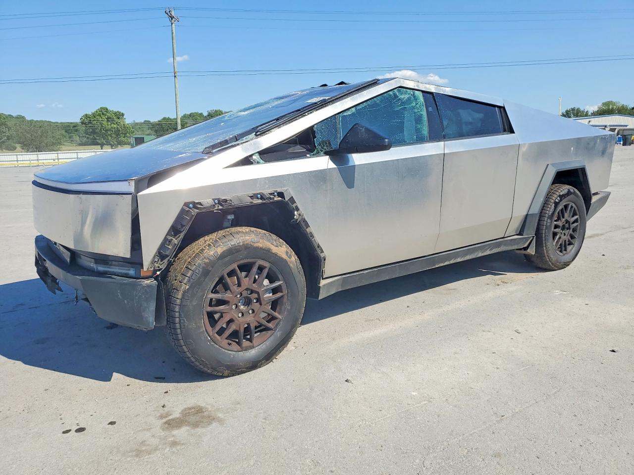 2025 Tesla Cybertruck, VIN 7G2CEHED8SA066593 — Roof