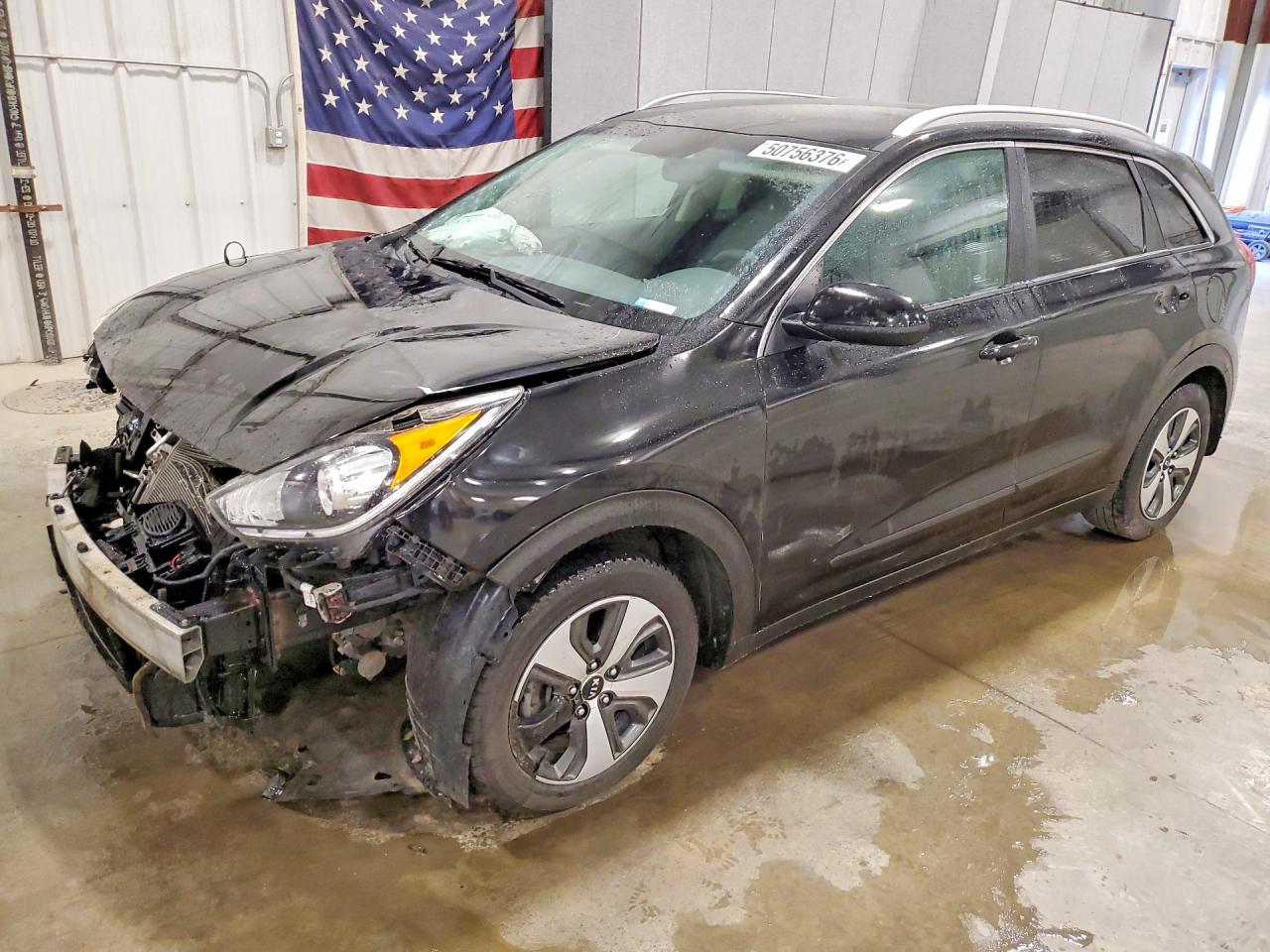2017 Kia Niro LX, VIN KNDCB3LC8H5059083 — Front end