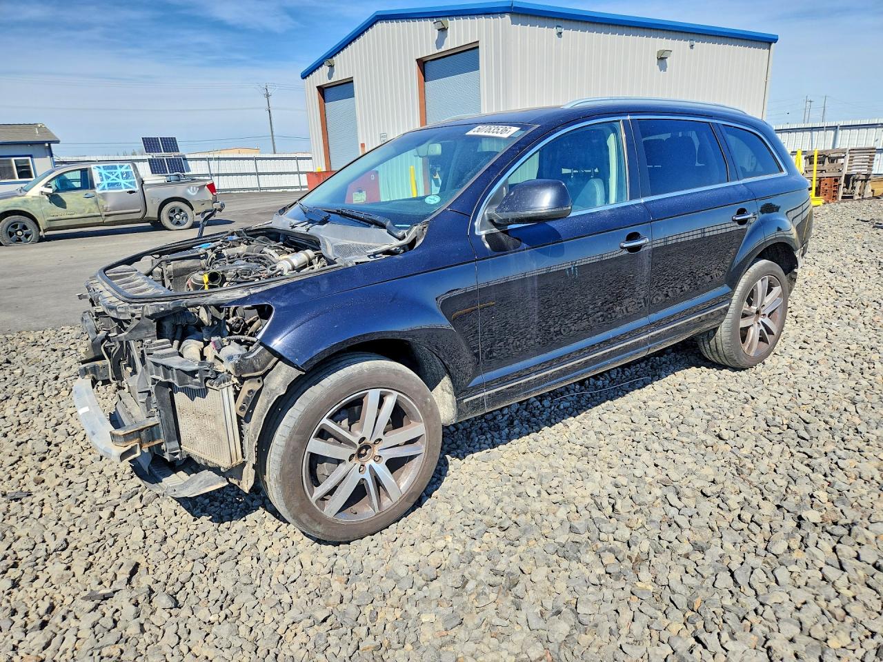 2014 Audi Q7 Premium Plus, VIN WA1LMAFE6ED004008 — Front end