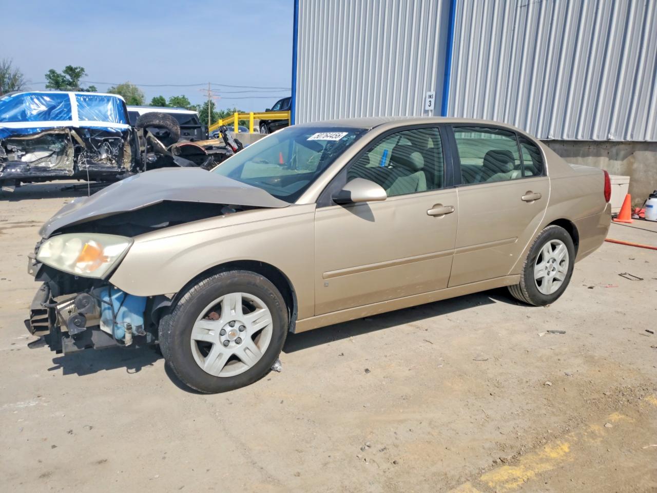 2008 Chevrolet Malibu Classic LT, VIN 1G1ZT58N28F130536 — Front end
